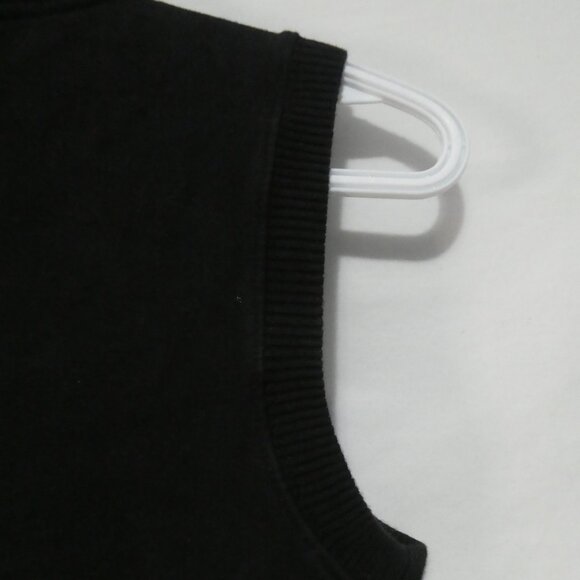 GROGGY | small | Black Sleeveless Zip-Up Sweatshirt Vest | Zip-Up Pockets - Picture 14 of 16